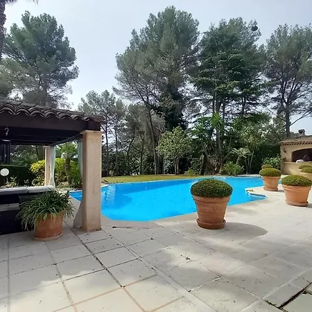 Parc Saint-martin Villa